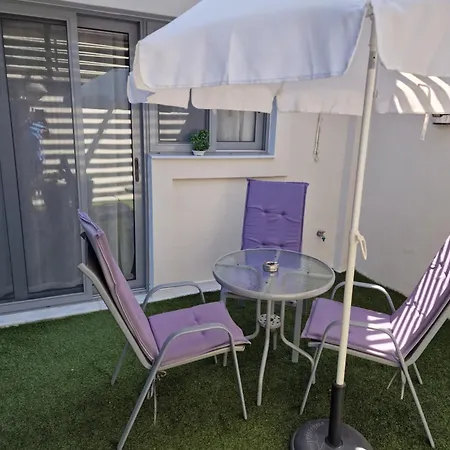 Blue - Comfy Center Rodos Apartmán Asgourou